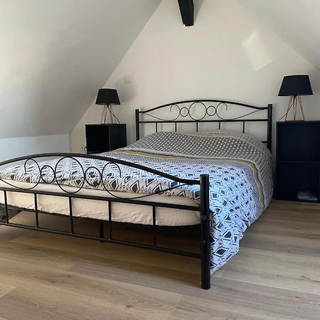 Le Nid Douillet Apartment อาเมียงส์ ภายนอก รูปภาพ