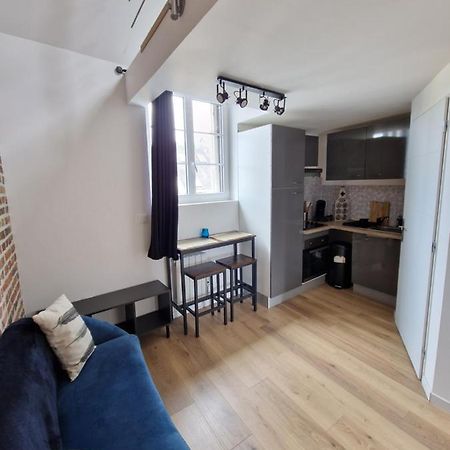 Le Nid Douillet Apartment อาเมียงส์ ภายนอก รูปภาพ