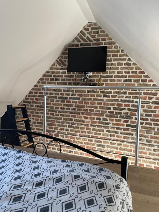 Le Nid Douillet Apartment อาเมียงส์ ภายนอก รูปภาพ