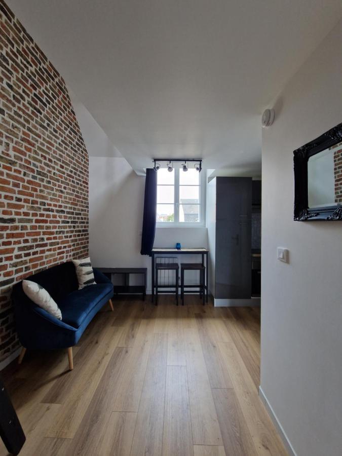 Le Nid Douillet Apartment อาเมียงส์ ภายนอก รูปภาพ